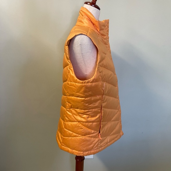 The North Face Women's Orange Sleeveless Puffer Vest - Size L - Picture 7 of 12